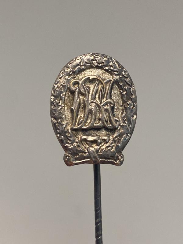 Pre War DRA Sports Badge in Silver Stick Pin Lauer Nürnberg