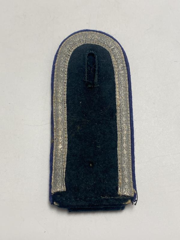 German Medic M36 Unteroffizier Shoulder Board