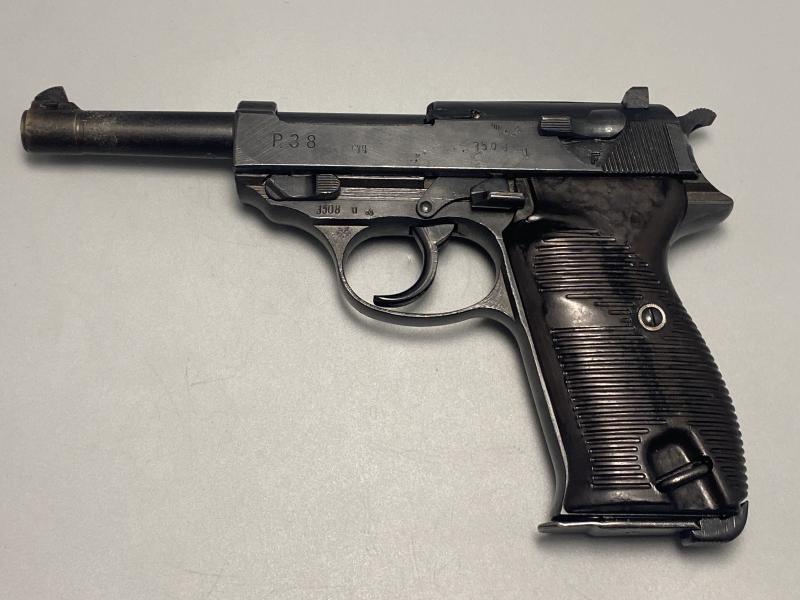Deactivated German Walther P.38 Semi Automatic Pistol Matching Numbers cyq44