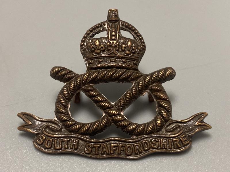 Bronze WW2 British South Staffordshire Regiment Cap Badge