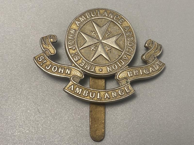 WW2 Period St.John Ambulance Brigade Association Cap Badge