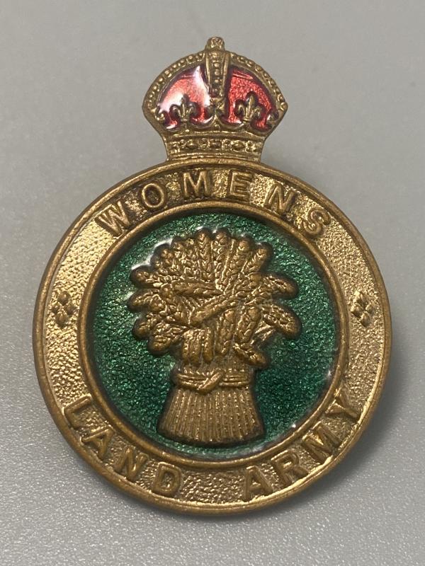 WW2 Womens Land Army Members Badge
