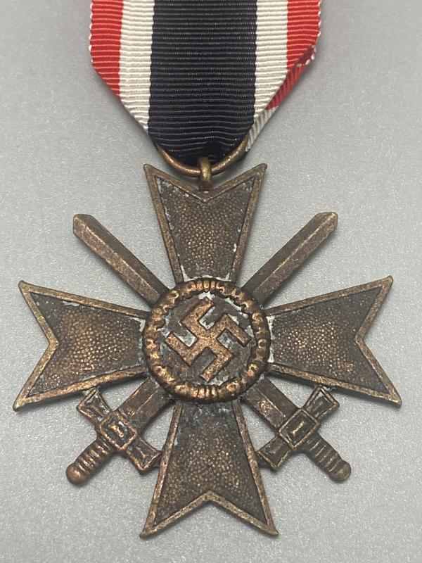 War Merit Cross Second Class With Swords MM33 Friedrich Linden