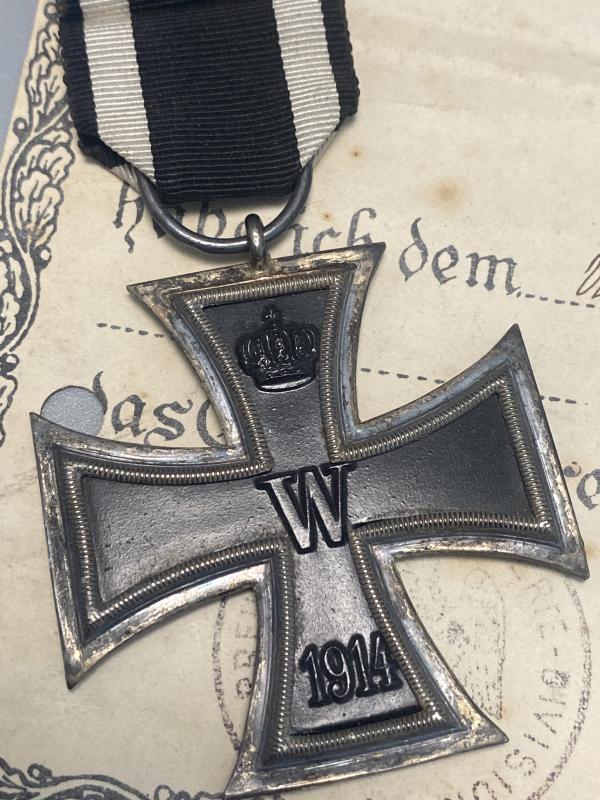 WW1 Iron Cross Second Class Unteroffizier August Müller 9.Komp.Res.Inf.Rgt.233 / 195th Inf Division