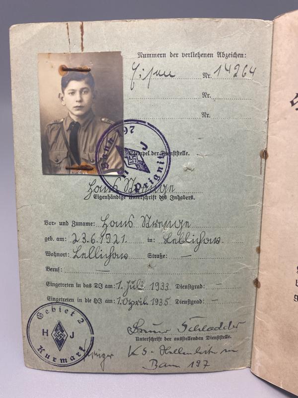 Leistungsbuch Der Hitler Jugend Progression Book