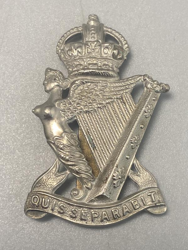 WW1/WW2 Irish Royal Ulster Rifles Cap Badge