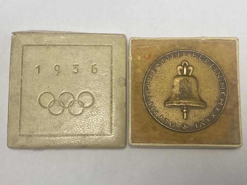 1936 Berlin Olympics Bronze Medallion Boxed