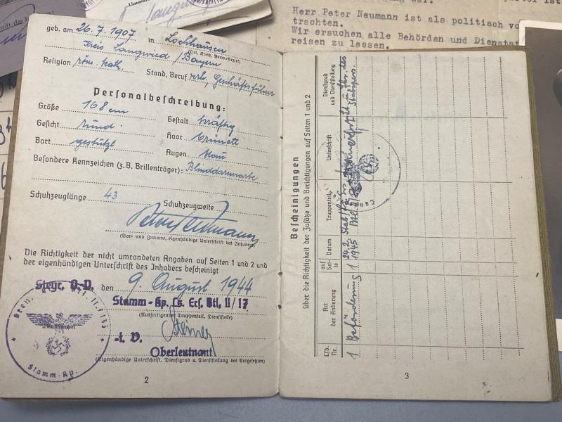 German Army Soldbuch Group Gefr. Peter Neumann Stamm-Kp.Ls.Ers.Btl.11/17