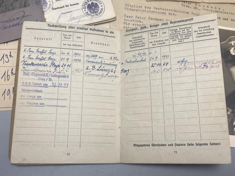 German Army Soldbuch Group Gefr. Peter Neumann Stamm-Kp.Ls.Ers.Btl.11/17