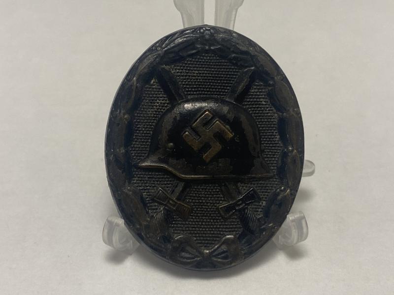 3rd Grade Black Wound Badge Maker Marked “L/11” Wilhelm Deumer