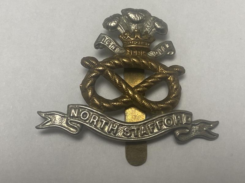 WW2 North Staffordshire Regiment Cap Badge