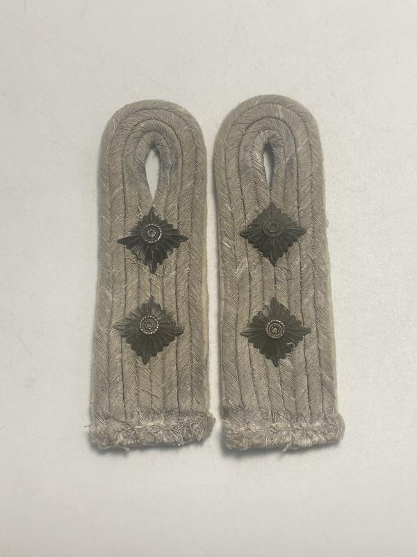 German Army Infantry Hauptmann Shoulder Boards