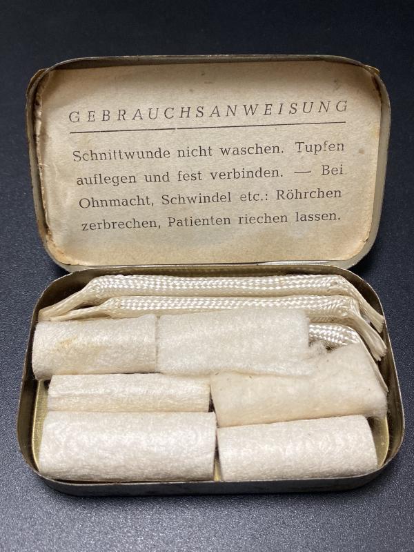 WW2 Period German Ammonia Capsules & Gauze Unissued