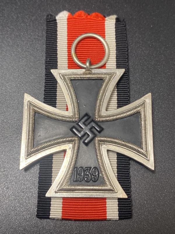 Iron Cross Second Class Maker Marked 120 Franz Petzl