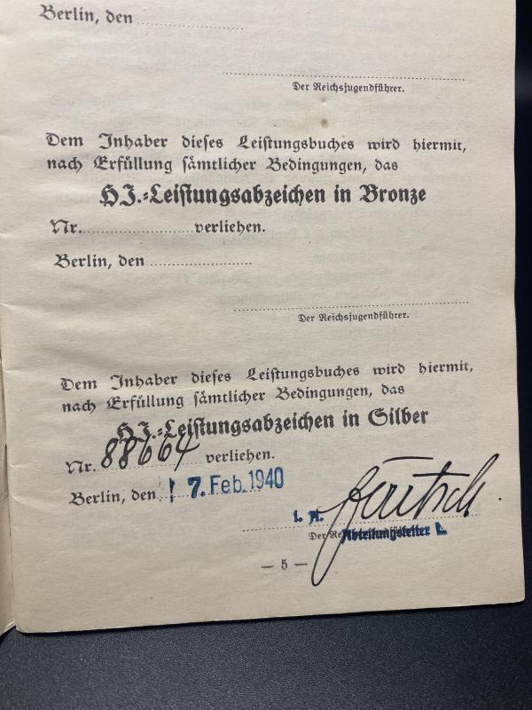 HJ Fuhrerausweis Leonhard Schirmer With Leistungsbuch & Woven Silver Proficiency Badge