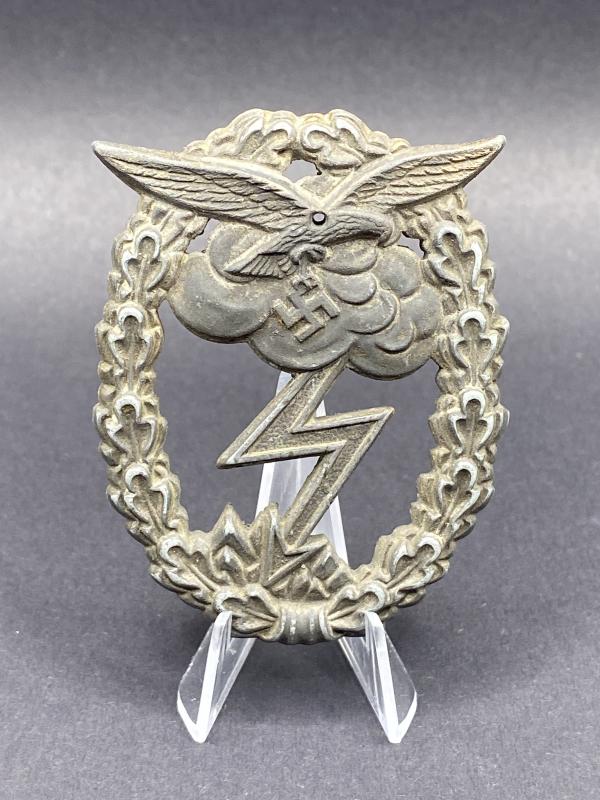 Luftwaffe Ground Assault Badge JE Hammer