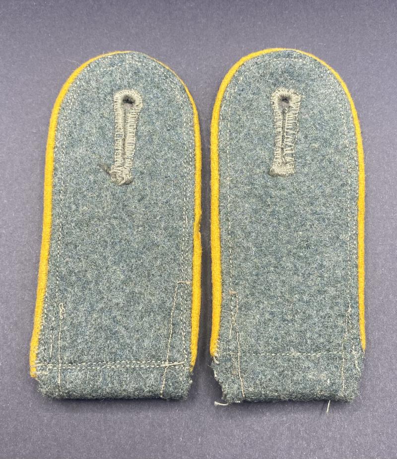German Army Cavalry NCO Shoulder Boards Pair