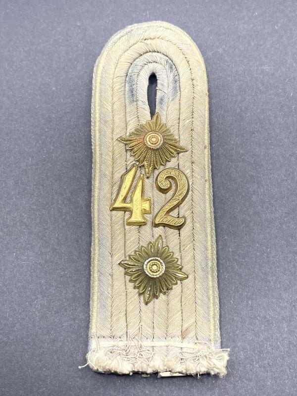 German Reserve Infantry Hauptmann (Captain) Shoulder Board 42nd Reserve Infantry Regiment