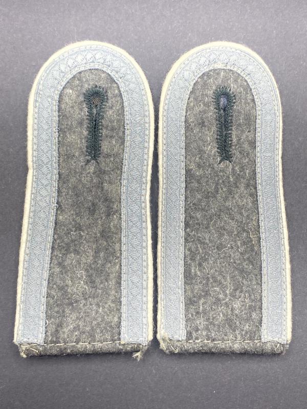 German Army M42 Unteroffizier Infantry Shoulder Boards