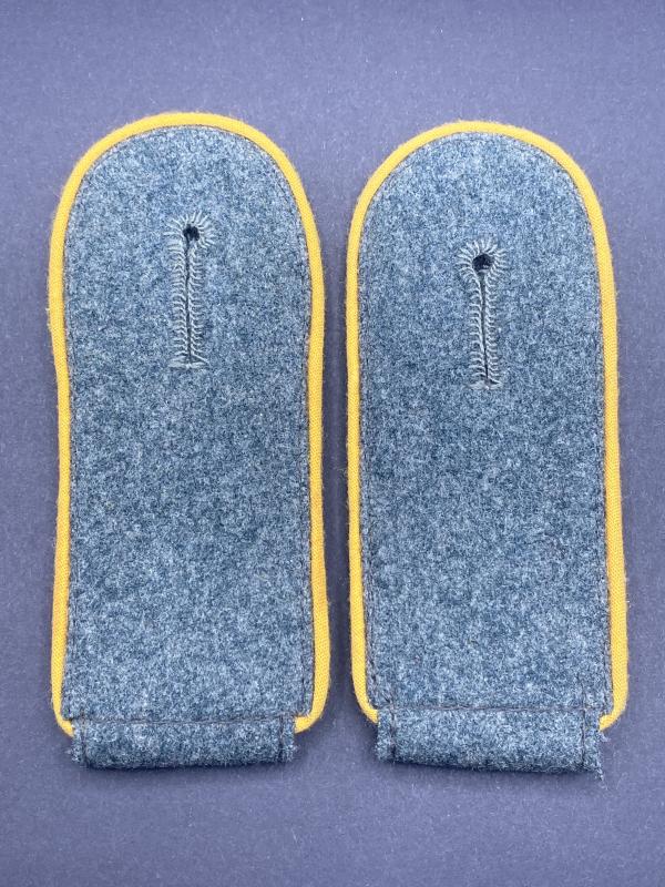German Army Cavalry Shoulder Boards