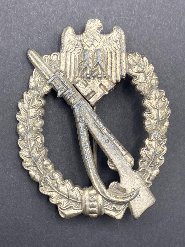 Silver Infantry Assault Badge R.S.S. Richard Simm & Sohne