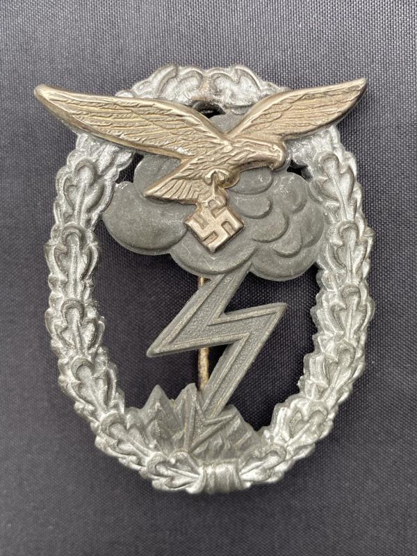 JE Hammer Luftwaffe Ground Assault Badge