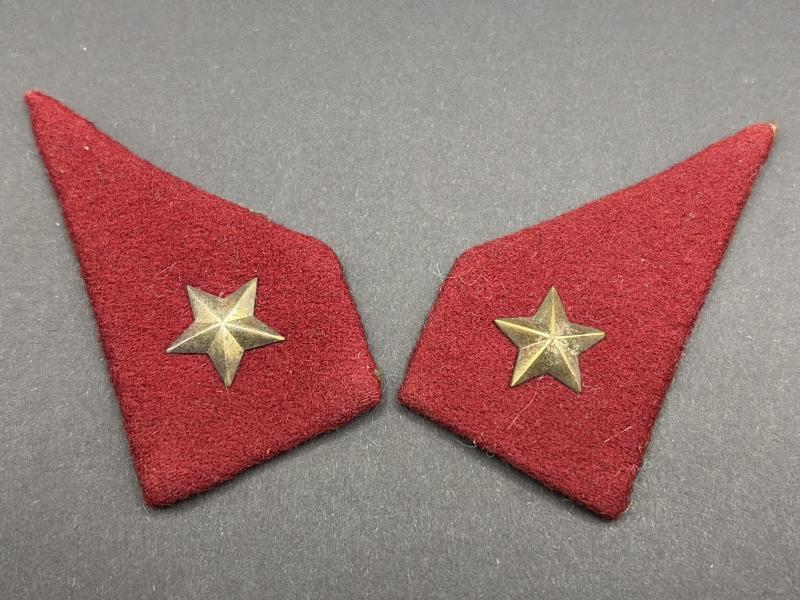 WW2 Italian Army Medics Collar Tabs