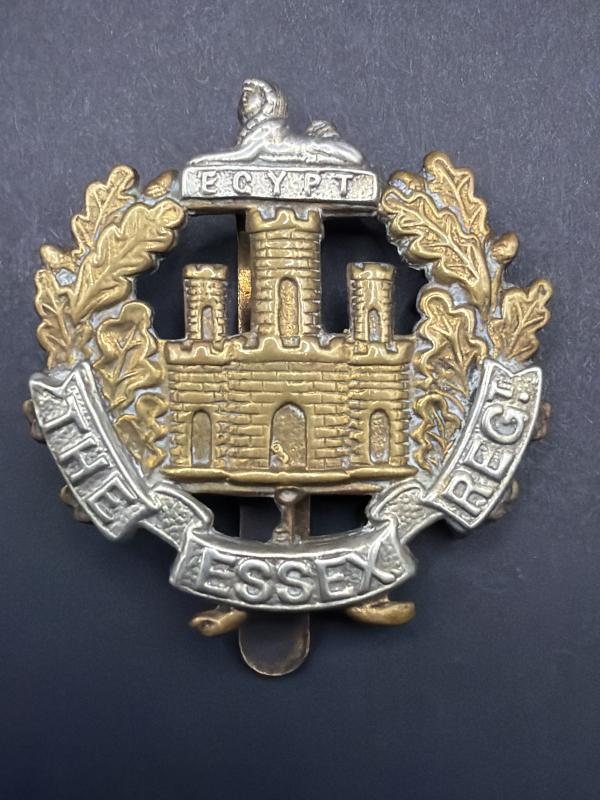 WW1 Essex Regiment Cap Badge