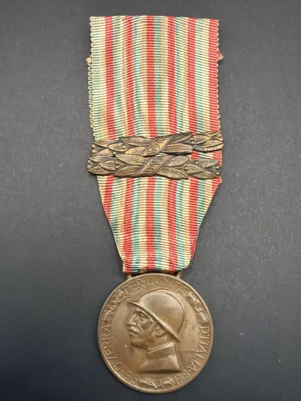 WW1 Italian Army Service Medal With 1915 & 1916 Clasps