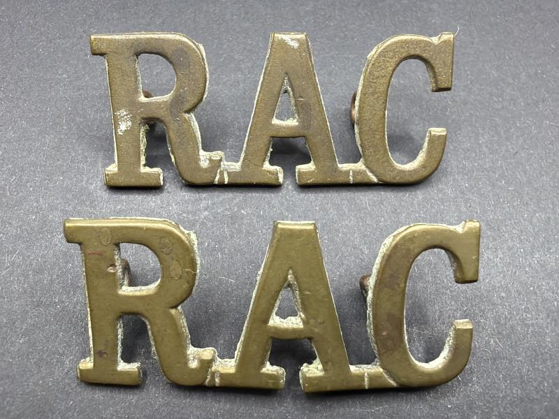 Royal Armoured Corps Epaulette Titles