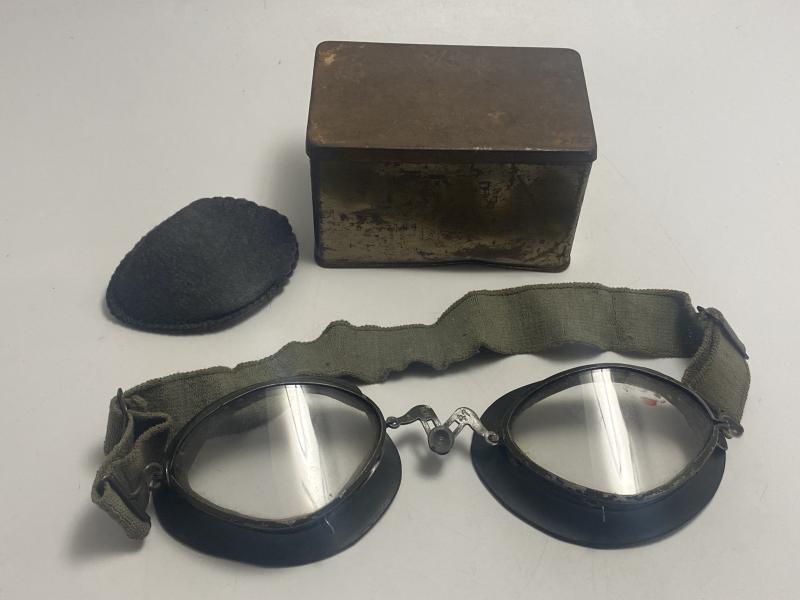 German Model 306 Flight/ Dispatch Rider Goggles With Case