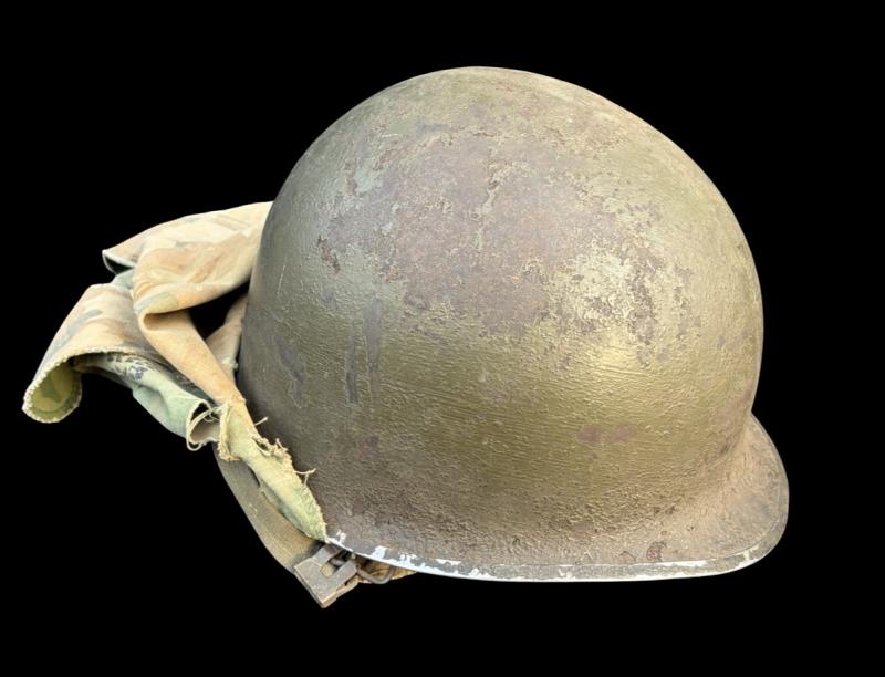 Front Seam Vietnam War US Army M1 Helmet With Liner
