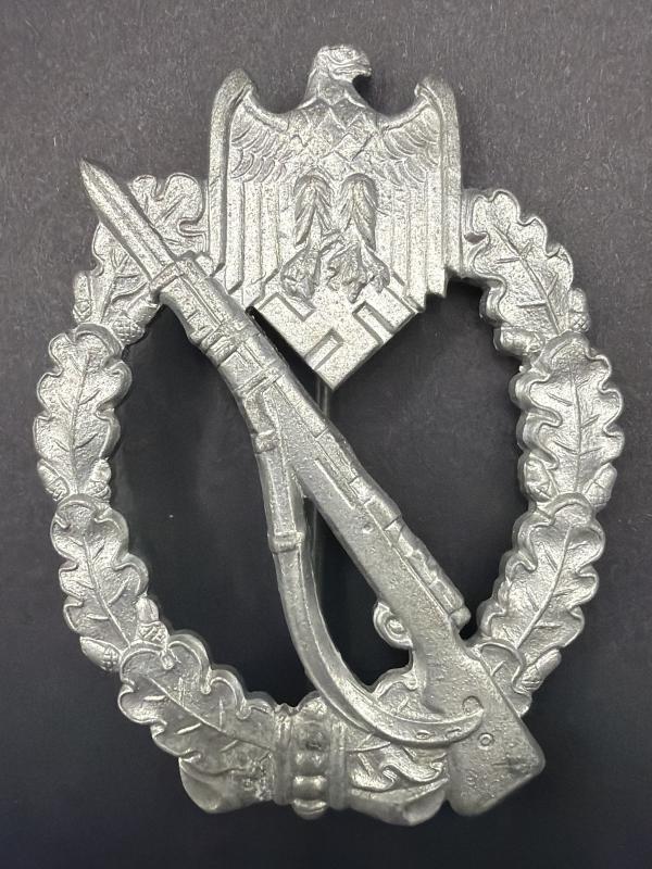 Infantry Assault Badge in Silver Wilhelm Deumer