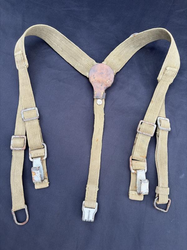 1942 Dated German Army Cavas Y Straps