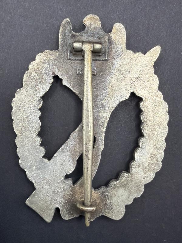 Infantry Assault Badge in Silver Rudolf Souval Wide Pin Variant