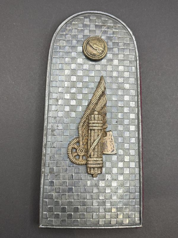 WW2 Italian Motor Transport Army Officers Shoulder Board