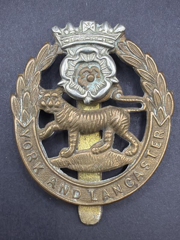 WW1 York & Lancaster Regiment Cap Badge