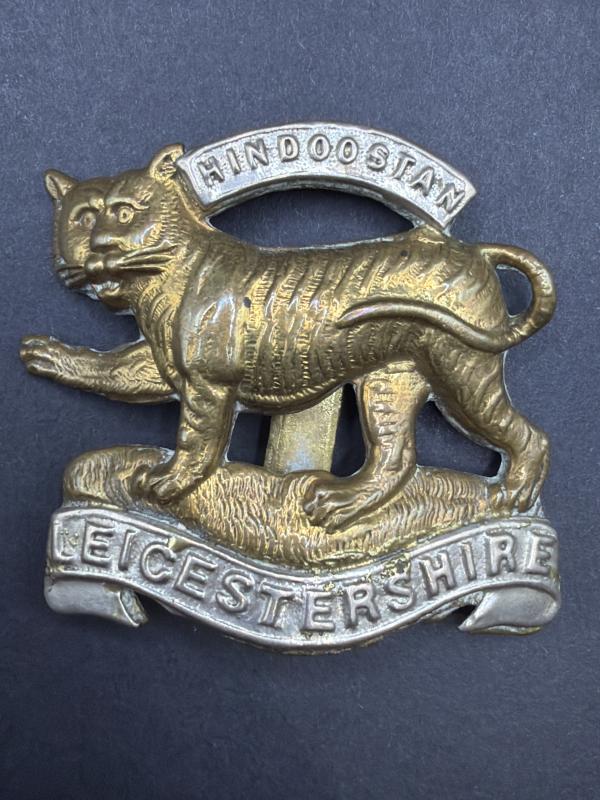 WW1 The Leicestershire Regiment Cap Badge