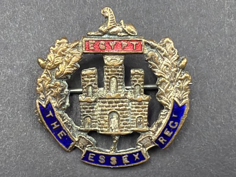 WW1 Period Essex Regiment Sweet Heart Pin Badge