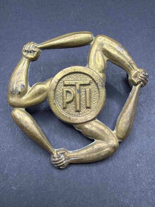 WW2 British Army Physical Training Instructor (PTI) Badge