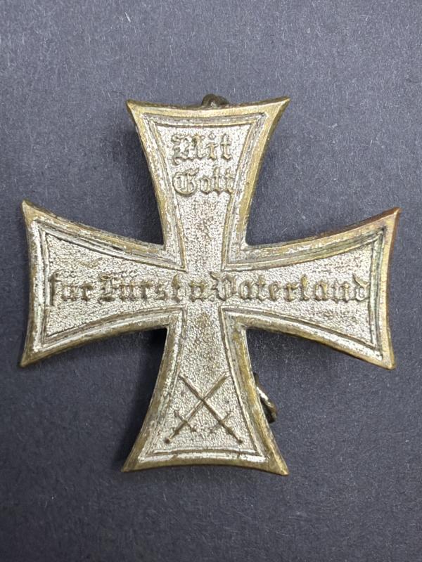 Patriotic WW1 German Hackenkreuz Badge
