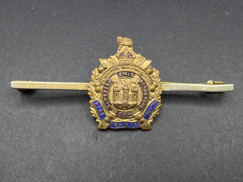 WW1 Kings Own Scottish Borderers Sweet Heart Badge