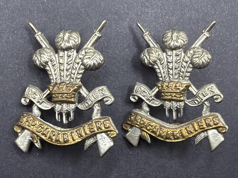 Pair of WW2 3rd Carabiniers Collar Badges