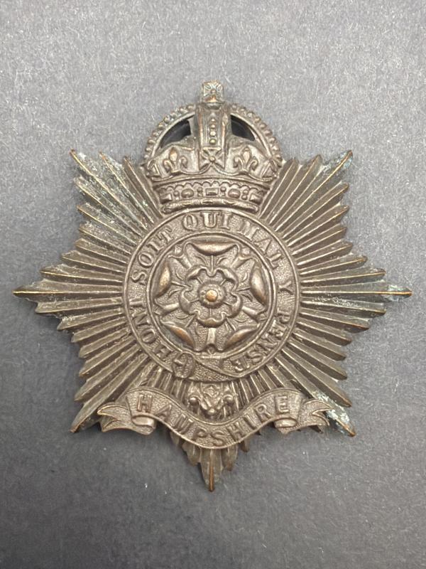 WW1 Hampshire Regiment Officers Bronze Cap Badge