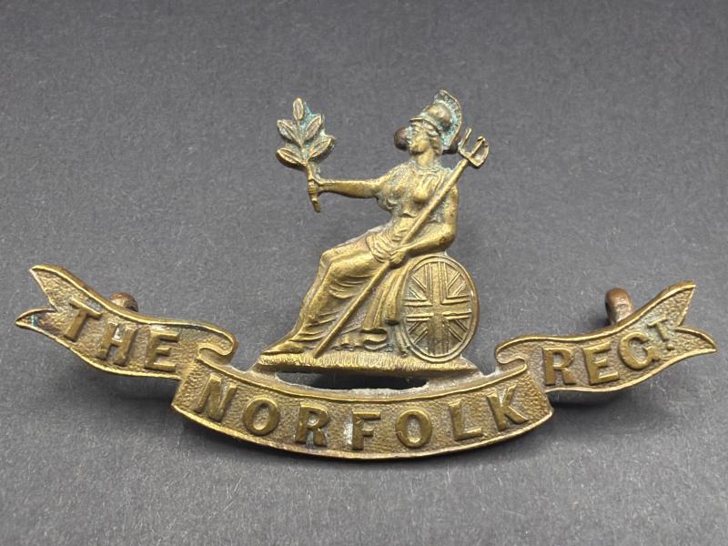 WW1 Norfolk Regiment Officers Collar Badge JR Gaunt Marked