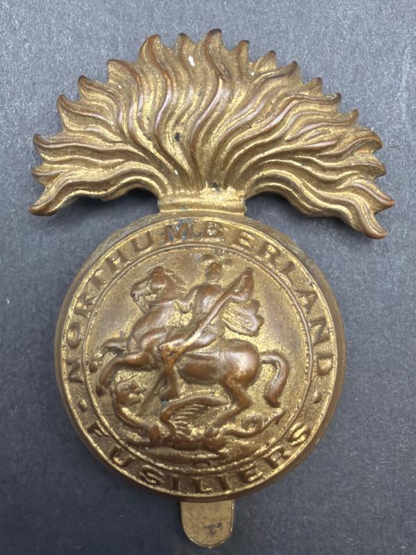 WW1 Economy 1916 Northumberland Fusiliers Cap Badge