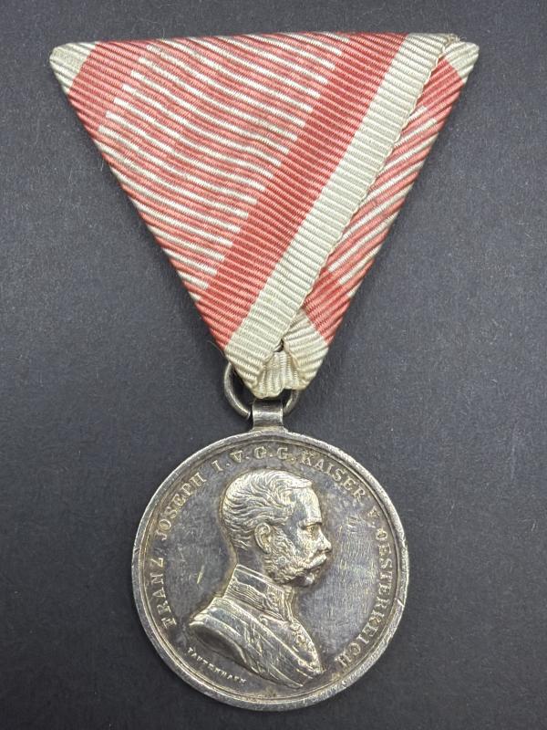 WW1 Austrian Hungarian Army Medal For Bravery in Silver