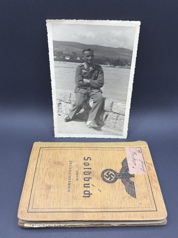 German Army Soldbuch Unteroffizier Heinrich Becker Gren.Regt.57 9th Infantry Division