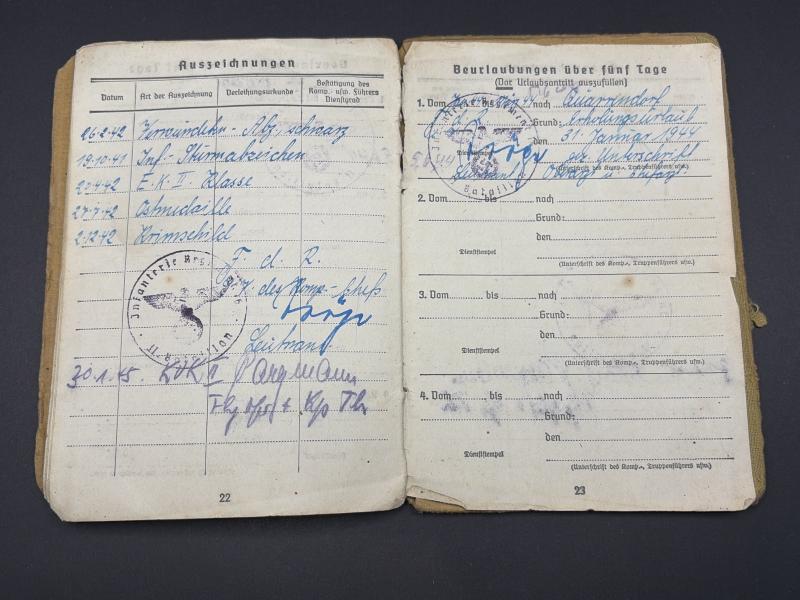 German Army Soldbuch Stabsgefreiter Helmut Penzlin Greece & Western Europe With Many Awards