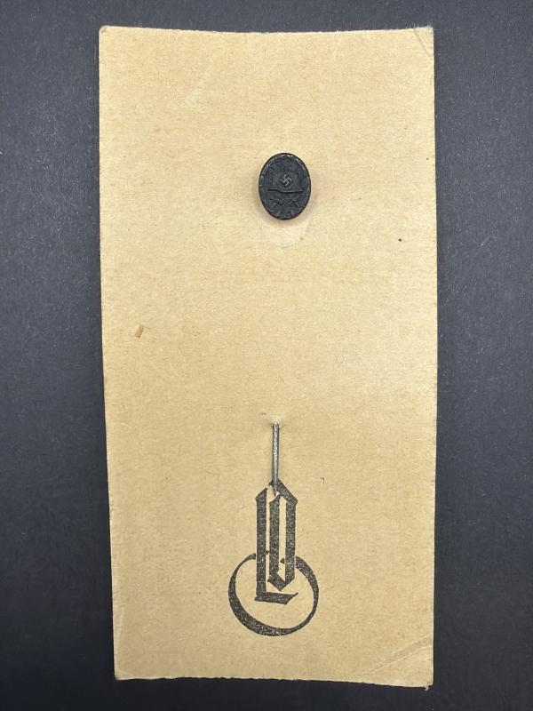 C.F. Zimmermann Black Wound Badge Stick Pin Miniature on LDO Card L/52